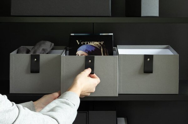 Šedé kartonové úložné boxy v sadě 3 ks 20,5x29,5x14,5 cm Aston Paper Laminate – Bigso