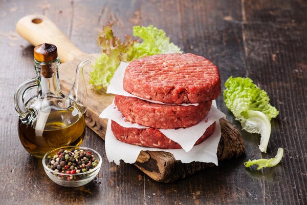 Salente MeatPlus, mlýnek na maso s digitálním dotykovým displejem, černý