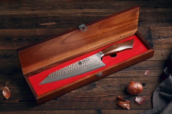 Šéfkuchařský nůž XinZuo B32D 8.5"