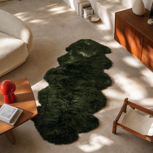 Zelená ovčí kožešina Native Natural Double, 60 x 240 cm