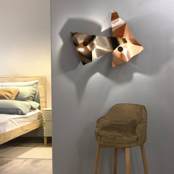 Knikerboker LED nástěnné světlo Zona d'ombra, krémová, 79 cm, stmívatelný, Krémová / jantar, Obývací pokoj / jídelna, kov, Design