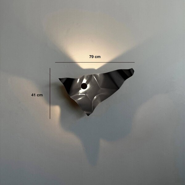 Knikerboker LED nástěnné světlo Zona d'ombra, šedá, 79 cm, stmívatelný, Hliník / šedá / zinek, Obývací pokoj / jídelna, kov, Design