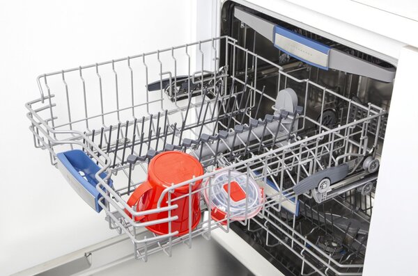 Sistema® Microwave™ Hrnek na polévku 656 ml, červená