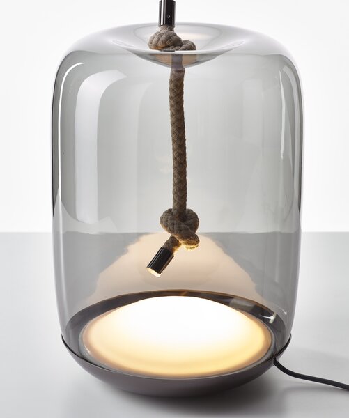 Brokis Designové stolní / stojací svítidlo Knot Cilindro table PC1078 Barva skla: Šedá kouřová - transparentní sklo, Povrchová úprava baldachýnu: Mosaz, Reflektor: Mosaz