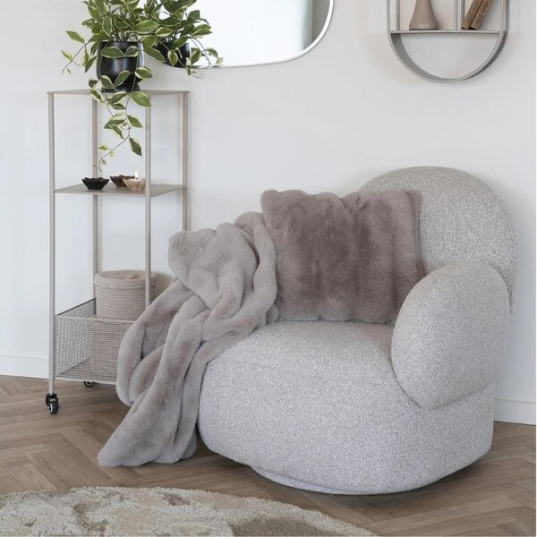 Nordic Living Světle šedé bouclé lounge křeslo Messina