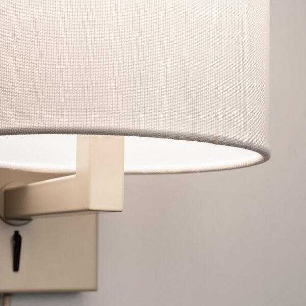 Nástěnné svítidlo do ložnice s vypínačem Bassel 53 White and Taupe (LMD)