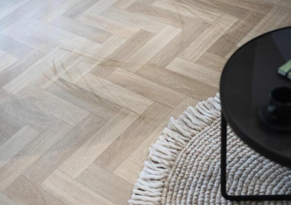PVC podlaha Iconik 240 Ancares Herringbone 5828223 hnědá