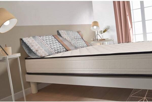 Středně tvrdá/extra tvrdá pěnová oboustranná matrace 200x200 cm Slim Max – Moonia