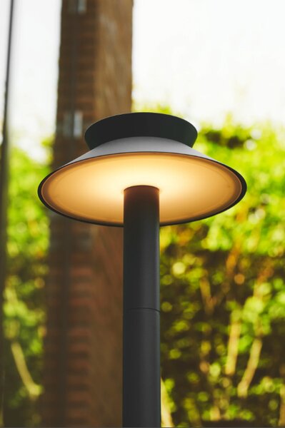 Nordlux Solární LED sloupek Justina se senzorem Barva: Černá