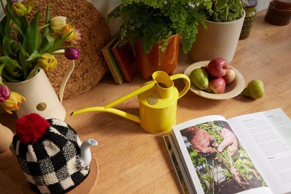 Konvička na zalévání Fazeley Flow Lotus Yellow – 1 l