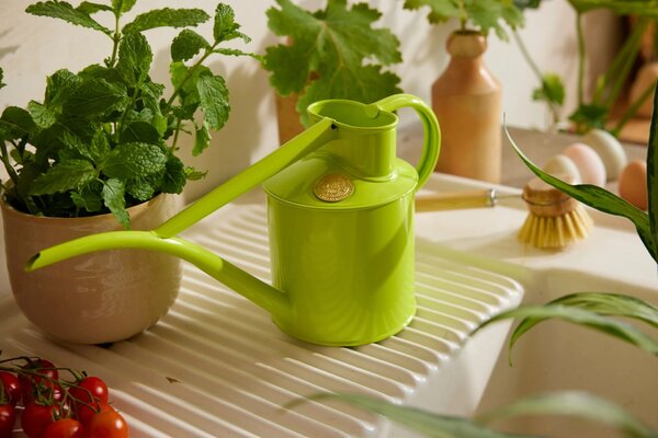 Konvička na zalévání Fazeley Flow Apple Green – 1 l