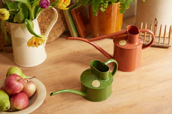 Konvička na zalévání Fazeley Flow Terracotta Orange – 1 l