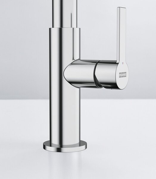 Franke Maris Slim Clear Water J Pull-Out kuchyňská baterie stojící chrom 120.0730.870