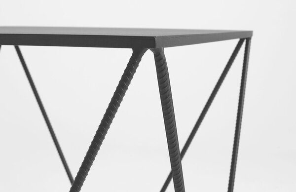 Nordic Design Černý kovový konferenční stolek Deryl 55 x 55 cm