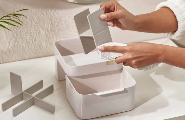 Joseph Joseph Krémově bílý plastový kosmetický organizér Viva 18,5 cm