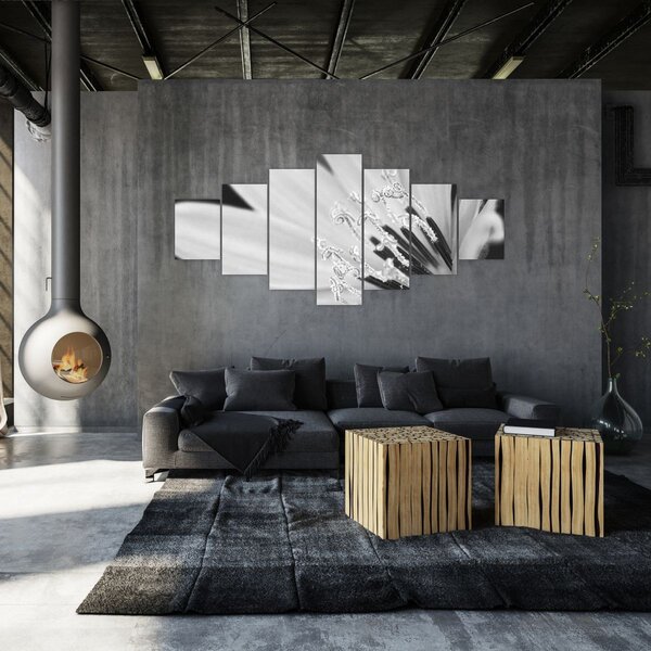 Obraz - Černobílá květina (210x100 cm)