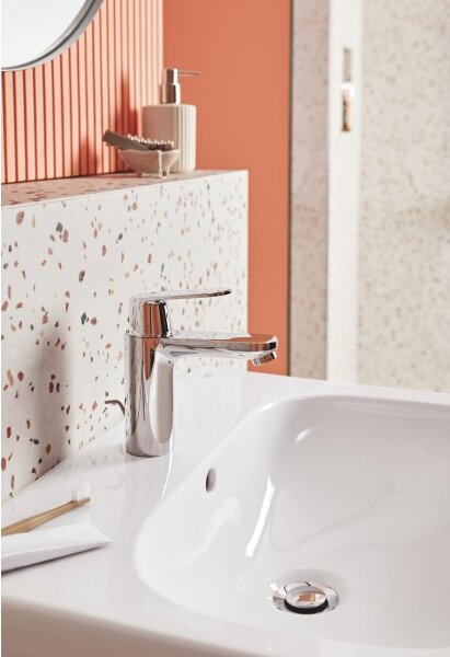GROHE 23325000 - Umyvadlová baterie EUROSMART COSMOPOLITAN velikost M chrom