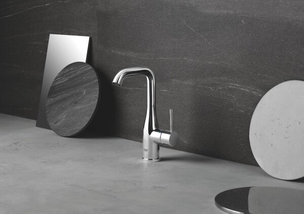 GROHE 32628001 - Umyvadlová baterie ESSENCE velikost L lesklý chrom
