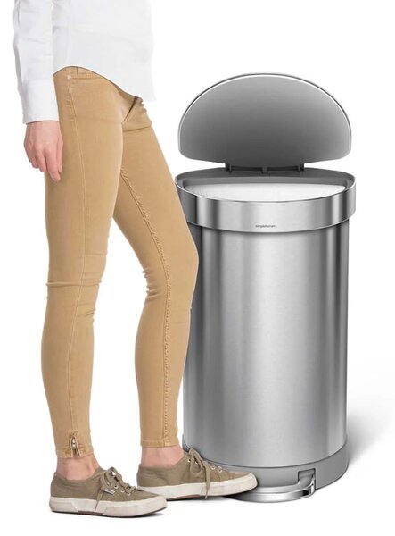 Pedálový odpadkový koš Simplehuman – 45 l, půlkulatý, matná ocel, FPP, rám na sáčky
