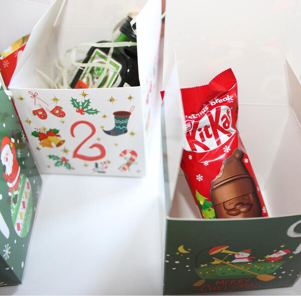 Adventní kalendář - plnitelné krabičky 24 ks
