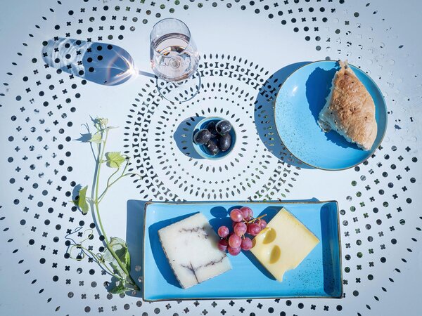 SADA SERVÍROVACÍCH PODNOSŮ kamenina keramika 16,5/33 cm Creatable - Kolekce nádobí, Online Only