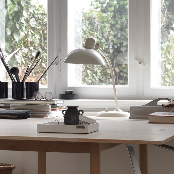 Stolní lampa FRITZ HANSEN, Kaiser Idell 6556-T, Bílá, Obývací pokoj, Kov, Design