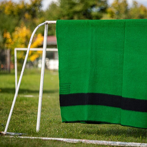 Silná vlněná deka Rainbow 4 - tmavě zelená s černým pruhem na obou koncích