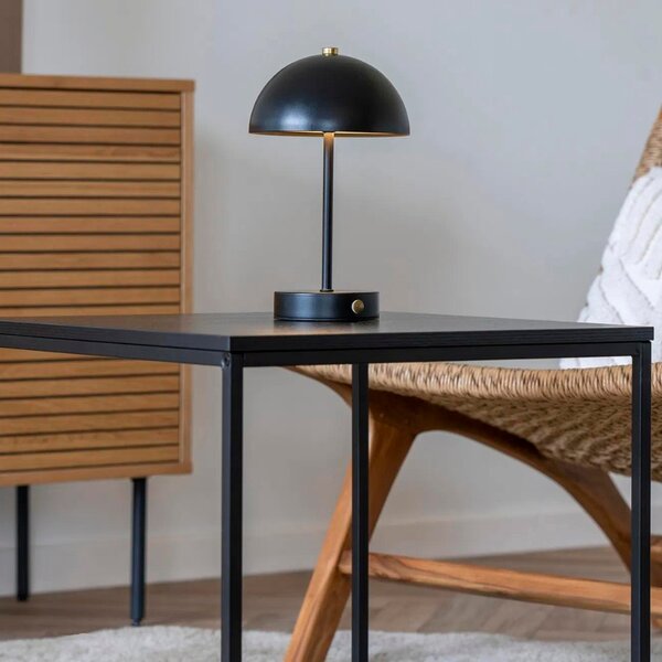 Nordic Living Černá kovová nabíjecí stolní LED lampa Halle