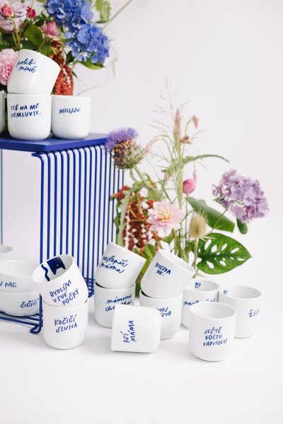 Porcelánový hrnek Všechno bude 270 ml