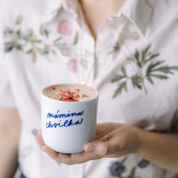 Porcelánový hrnek Mámina chvilka 270 ml