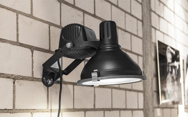 Norr 11 designová svítidla Industrial Lamp (černá)