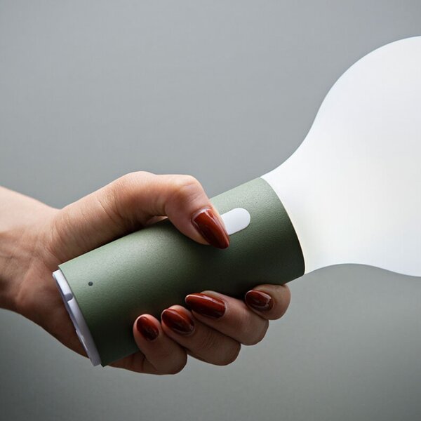 Žlutá nabíjecí stolní LED lampa Fermob Aplo 26,5 cm