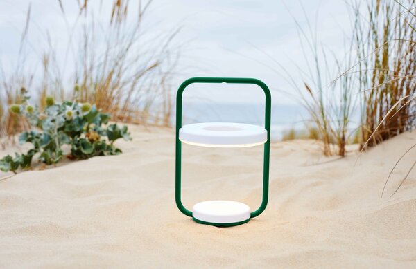 Tmavě zelená nabíjecí stolní LED lampa Fermob Ulli 30 cm