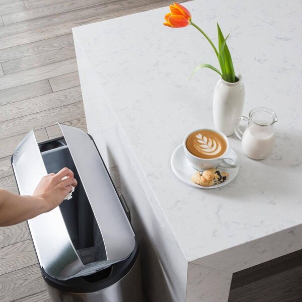 Pedálový odpadkový koš Simplehuman – 45 l, butterfly víko, kartáčovaná nerez ocel, FPP
