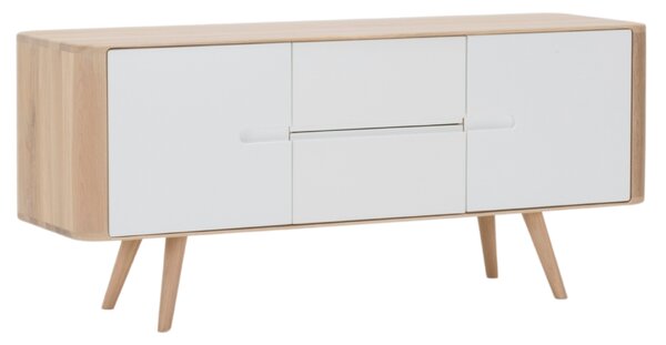 -25 % Dny MOMENTI– Gazzda Dubová komoda Ena 135 x 42 cm