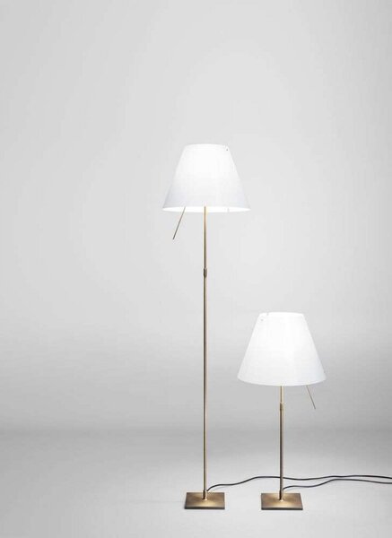 Stolní lampa Luceplan, stmívatelné, Bílá, Obývací pokoj, Hliník