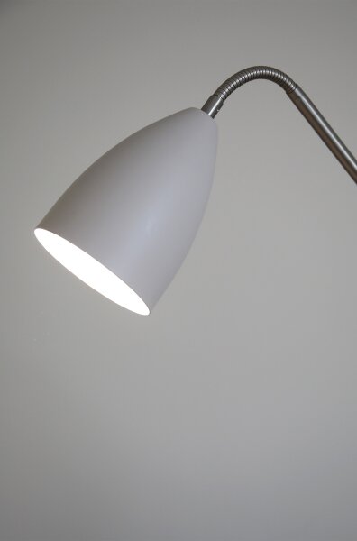 Markslöjd 108887 - LED Stmívatelná stojací lampa PATRO LED/4,9W/230V béžová