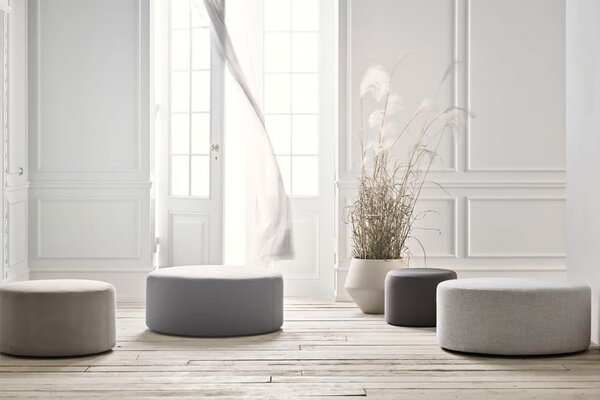 Bolia designové poufy Zyl Pouf (průměr 50 x 90 cm)