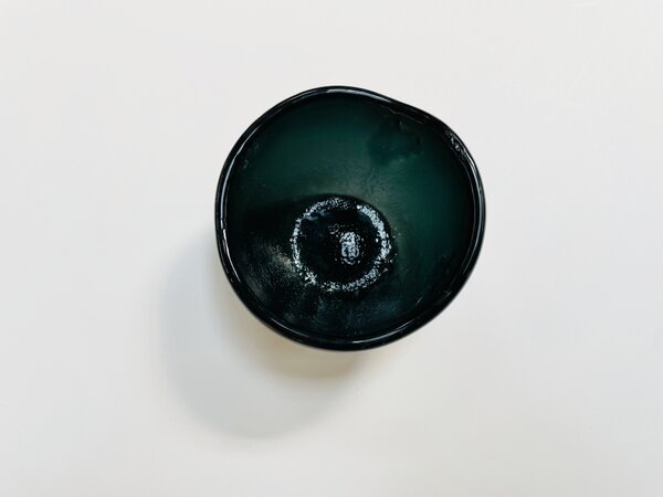 CUPOTEA malá skleněná miska d9 cm černá, šedá nebo červená Šedá