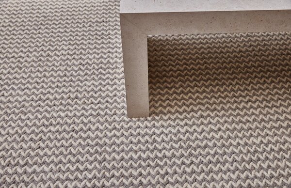 Diamond Carpets India, Ručně vázaný kusový koberec Fusilli DE 9415 White Mix, 120x170, bílá, ložnice