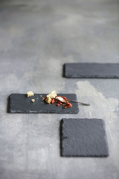 Břidlicová servírovací podložka Slate 20 × 12 cm
