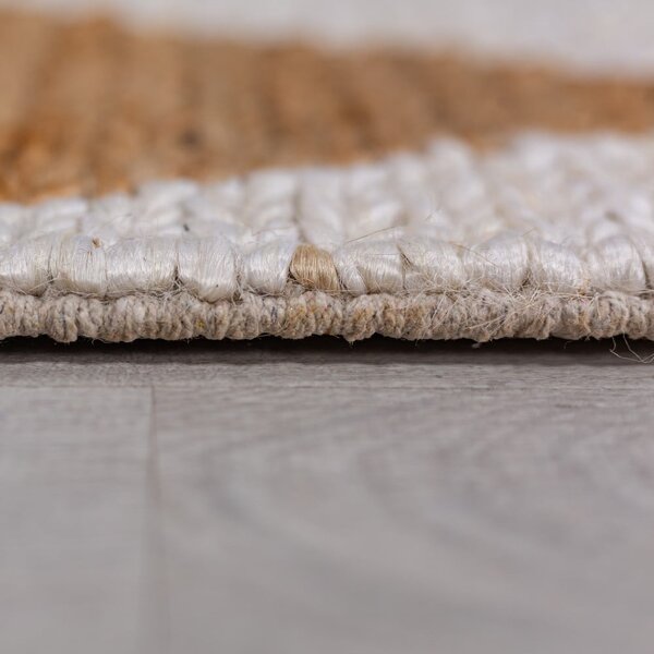 Bílý/v přírodní barvě ručně tkaný běhoun s příměsí juty 80x230 cm Effie Diamond – Flair Rugs