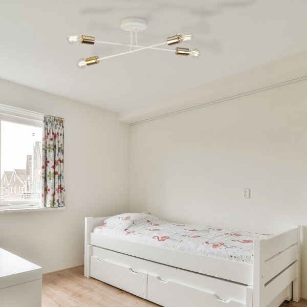 Přisazený lustr CAMBRIDGE 4xE27/15W/230V mosaz/bílá