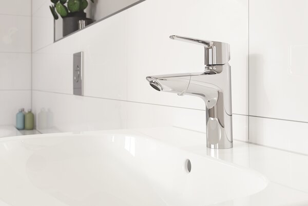 GROHE Start - Páková umyvadlová baterie, velikost M, chrom 24205003