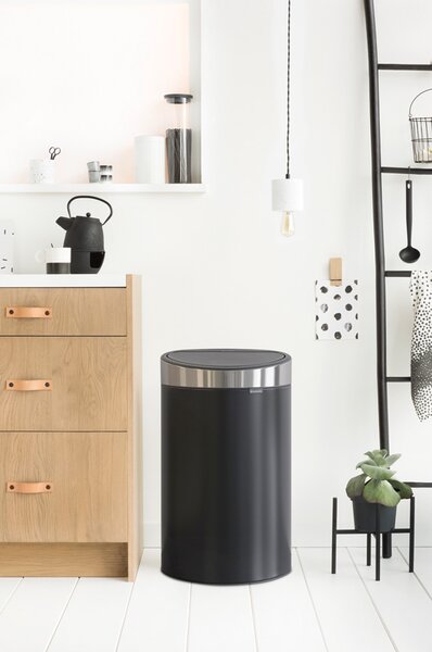 Brabantia Odpadkový koš Touch Bin - 40 L, matná černá/stříbrná