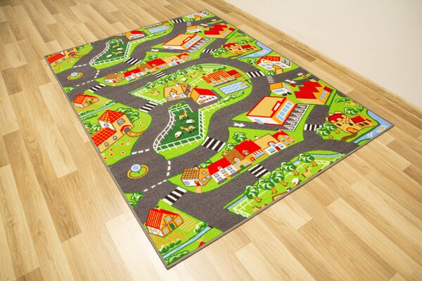 Associated Weavers Dětský kusový koberec Crazy Village Uličky zelený šedý Rozměr: 250x400 cm