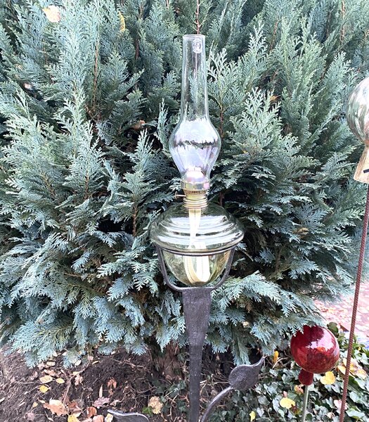 Sklárna Častolovice - Zahradní lampa kovářská - květina