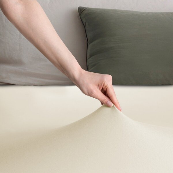 Béžové napínací prostěradlo jersey 200x200 cm Amber – Restilo