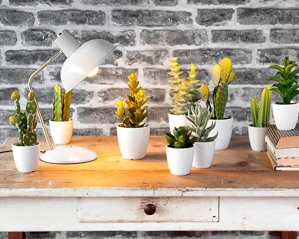 STOLNÍ LAMPA HOOD BÍLÁ