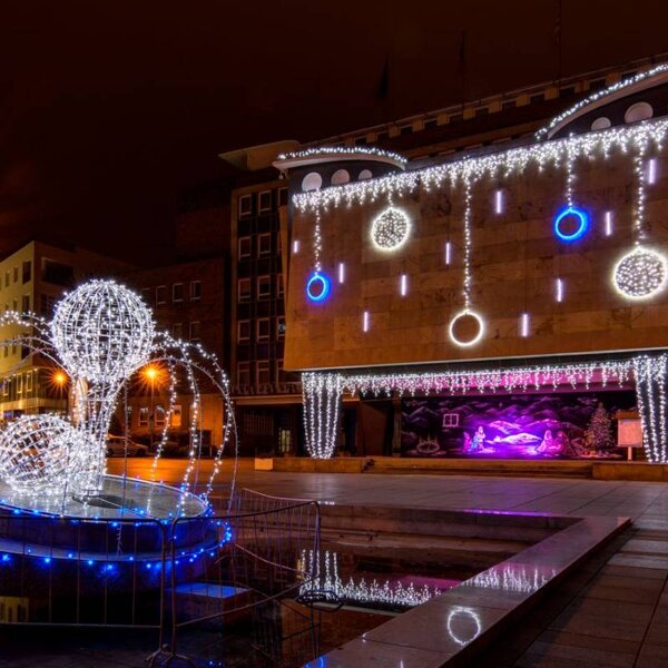 DECOLED Easy Fix světelná LED hadice venkovní, 50 m, modrá, 1500 diod, čirý kabel, IP44, cívka